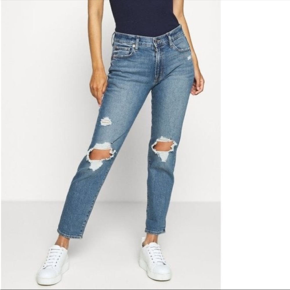 GAP Denim Medium Wash‎ Ripped Girlfriend Mid Rise Jeans Size 0/25
